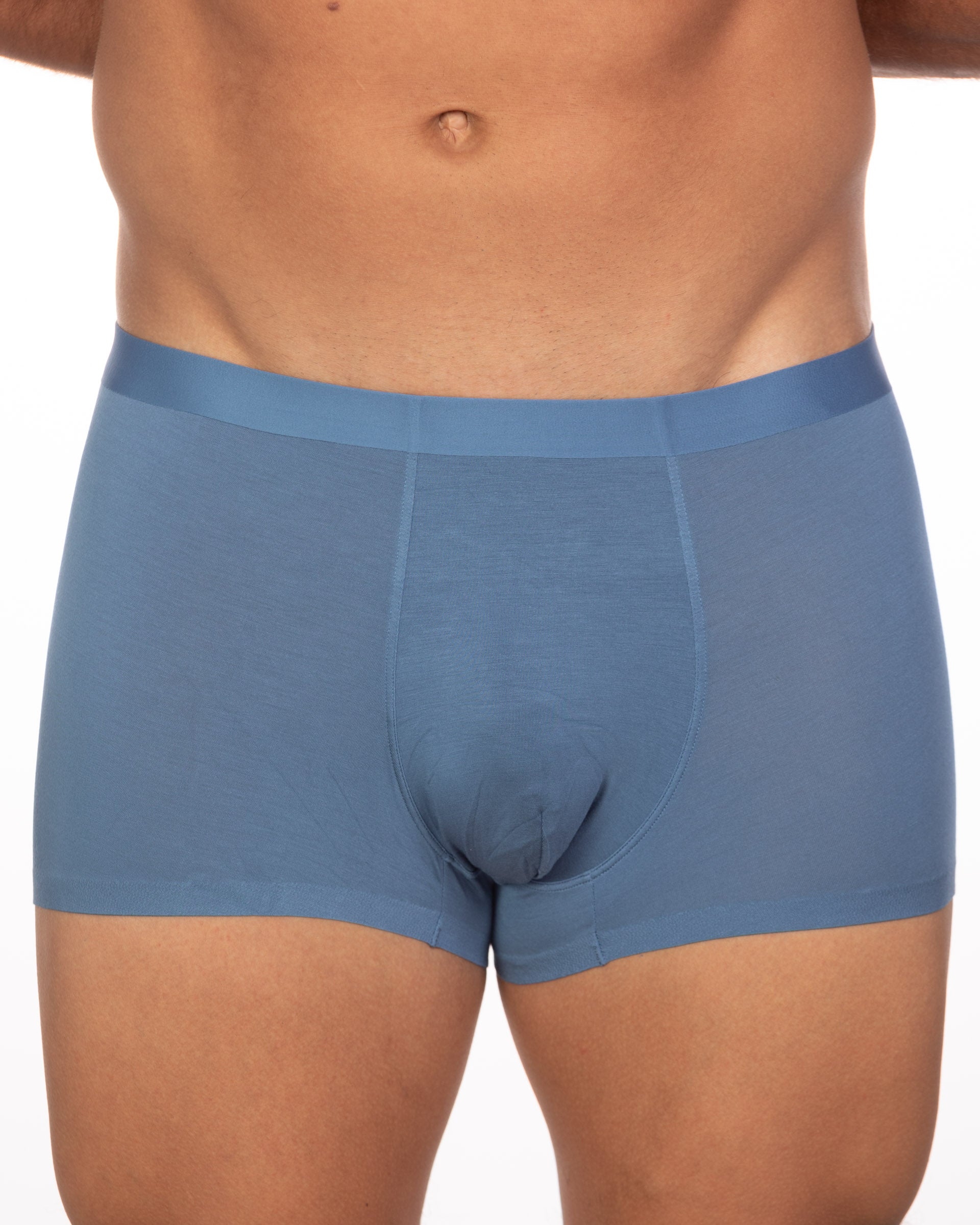 Andrew Velasco Solid Trunk